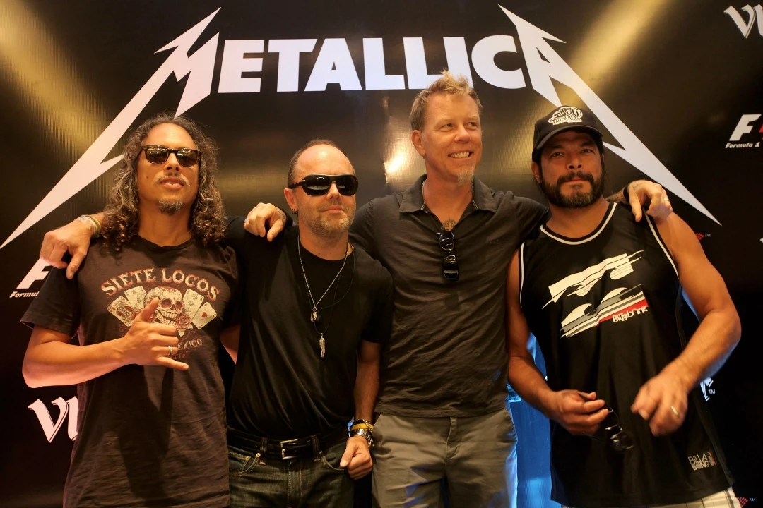  Metallica    -  5